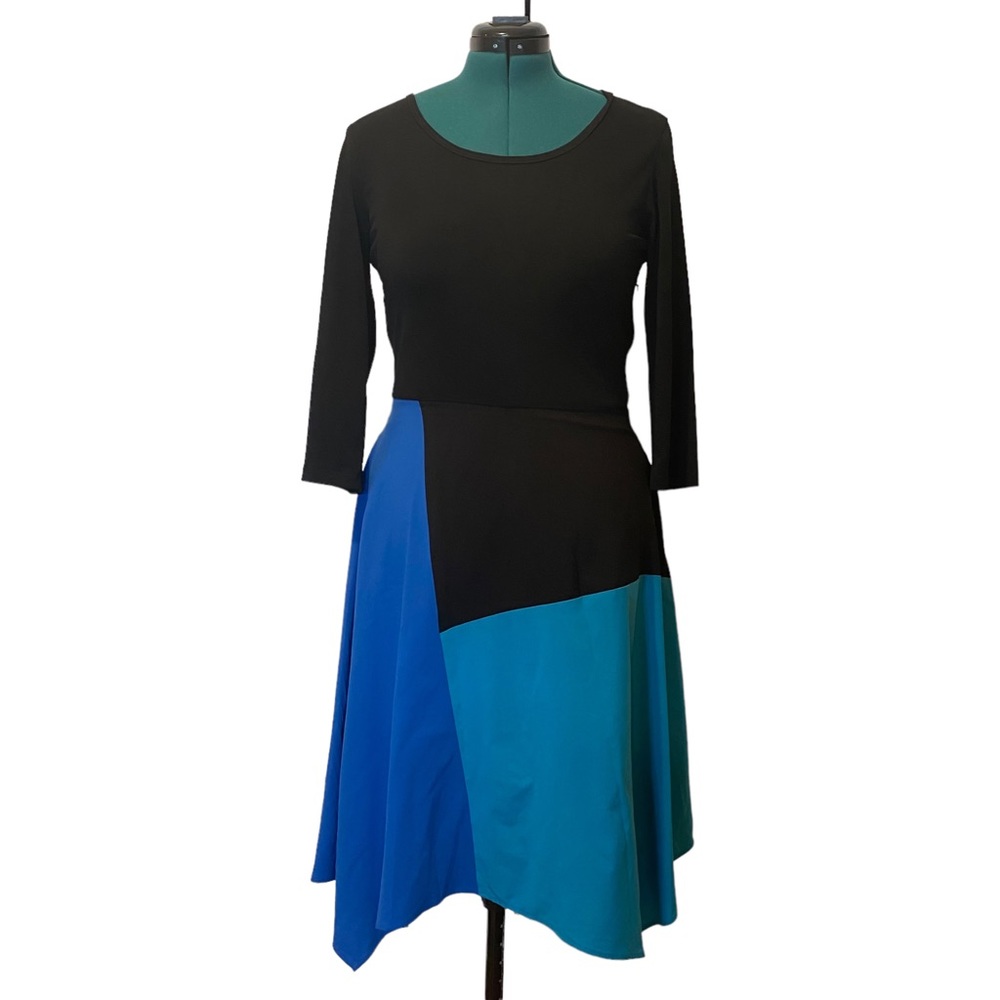 Chetta B Blue Black Stretch MIDI Dress with Sleeves. Size 10.